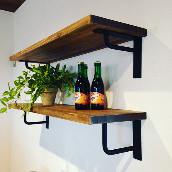 ウォールシェルフ